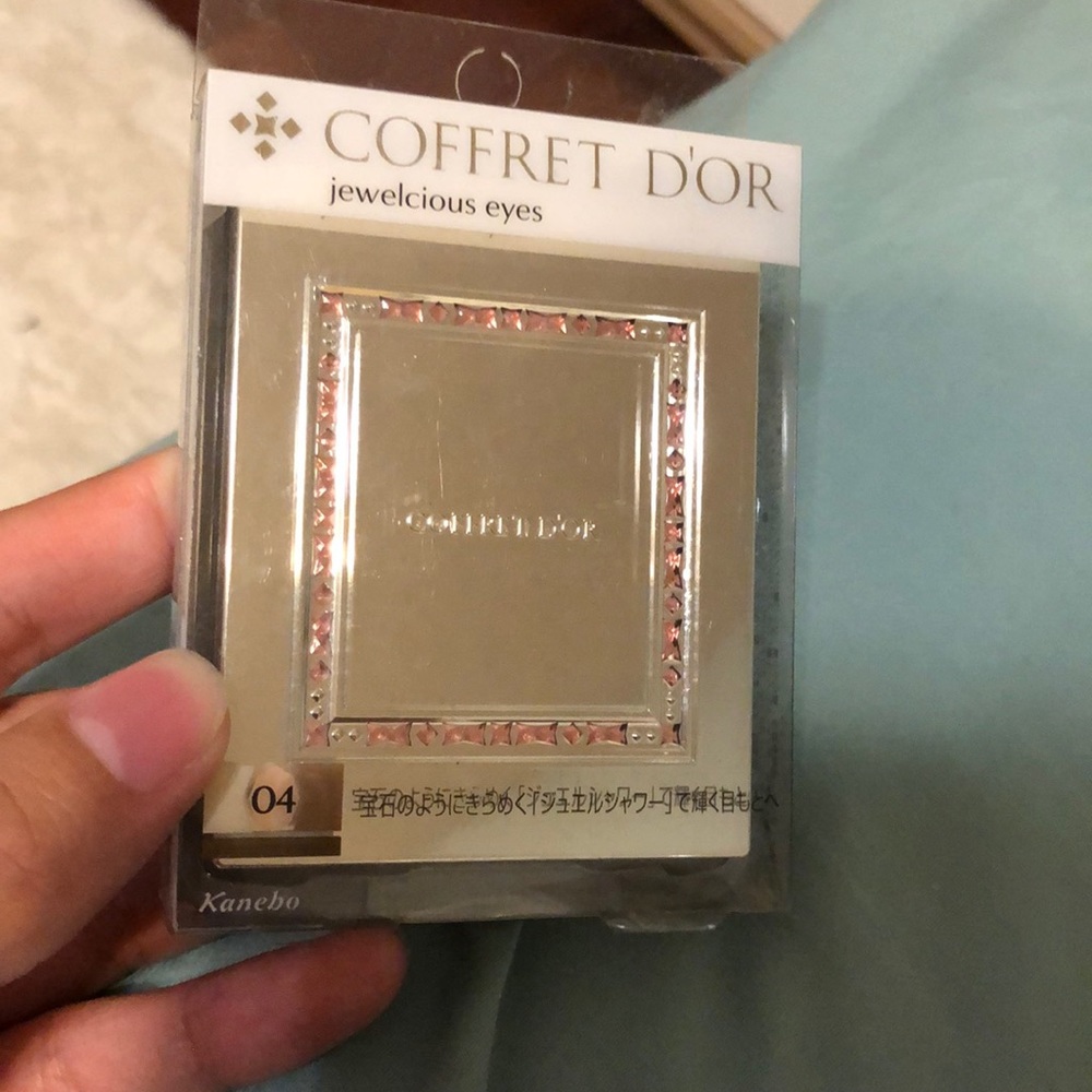 Coffret d’or BNIB 04 palette